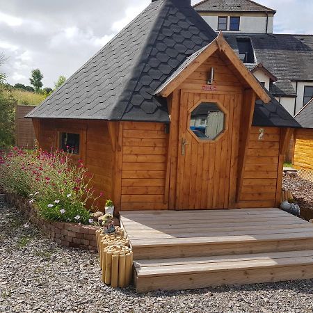 Unique Luxury Cabin 2 Inverness Exterior photo